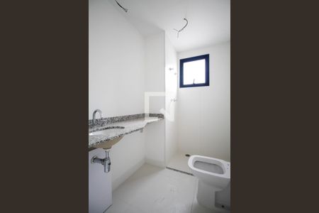 Apartamento à venda com 74m², 2 quartos e 1 vagaBanheiro da Suíte