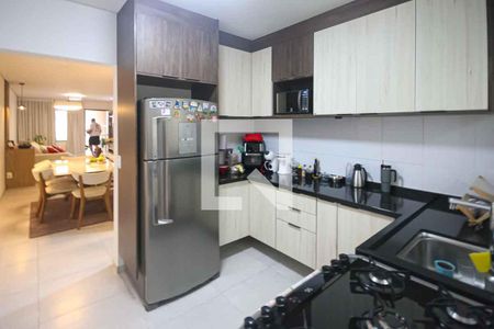 Casa à venda com 115m², 3 quartos e 2 vagasCozinha