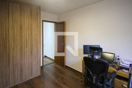 Casa à venda com 115m², 3 quartos e 2 vagasQuarto