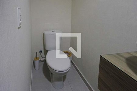 Casa à venda com 115m², 3 quartos e 2 vagasLavabo