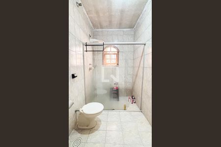 Casa à venda com 200m², 3 quartos e 2 vagasBanheiro 1