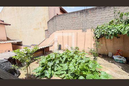 Casa à venda com 200m², 3 quartos e 2 vagasQuintal