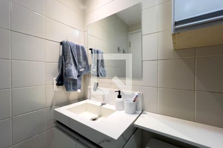 Apartamento à venda com 50m², 2 quartos e 1 vaga Apartamento à venda com 50m², 2 quartos e 1 vagaBanheiro