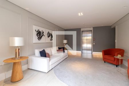 Apartamento à venda com 129m², 4 quartos e 3 vagasHall Social