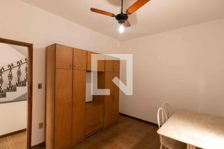 Casa para alugar com 181m², 3 quartos e 2 vagasQuarto 3