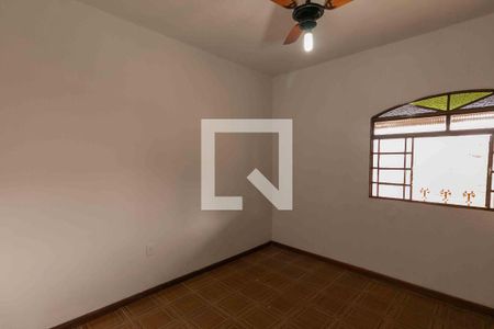 Casa para alugar com 181m², 3 quartos e 2 vagasQuarto 2