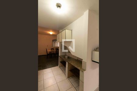 Casa para alugar com 181m², 3 quartos e 2 vagasCozinha