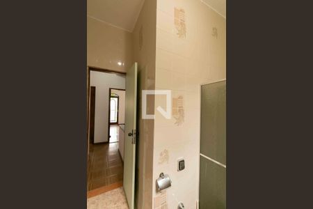 Casa para alugar com 181m², 3 quartos e 2 vagasBanheiro 2