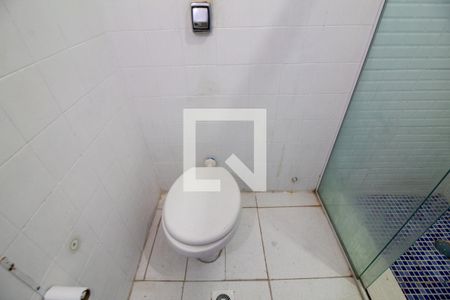 Casa à venda com 100m², 3 quartos e sem vagaBanheiro