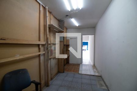 Casa à venda com 100m², 3 quartos e sem vagaGaragem / Loja