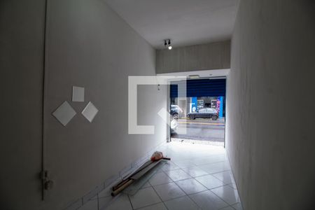 Casa à venda com 100m², 3 quartos e sem vagaGaragem / Loja