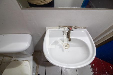 Casa à venda com 100m², 3 quartos e sem vagaLavabo