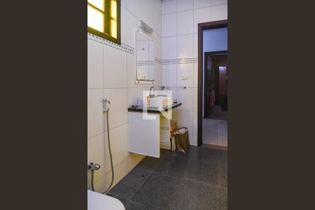 Casa à venda com 900m², 4 quartos e 4 vagas Casa à venda com 900m², 4 quartos e 4 vagasBanheiro do Quarto 3