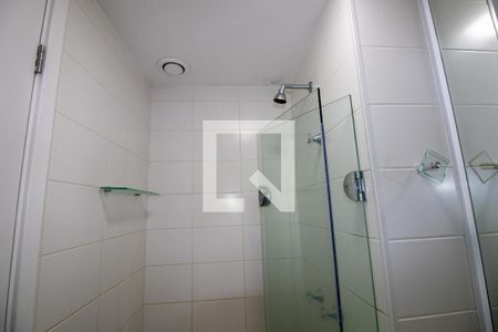 Apartamento à venda com 85m², 2 quartos e 1 vaga Apartamento à venda com 85m², 2 quartos e 1 vagaBanheiro