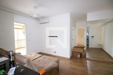 Sala de apartamento para alugar com 2 quartos, 85m² em Recreio dos Bandeirantes, Rio de Janeiro