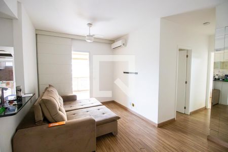 Sala de apartamento para alugar com 2 quartos, 85m² em Recreio dos Bandeirantes, Rio de Janeiro
