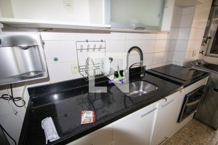 Apartamento à venda com 85m², 2 quartos e 1 vaga Apartamento à venda com 85m², 2 quartos e 1 vagaCozinha