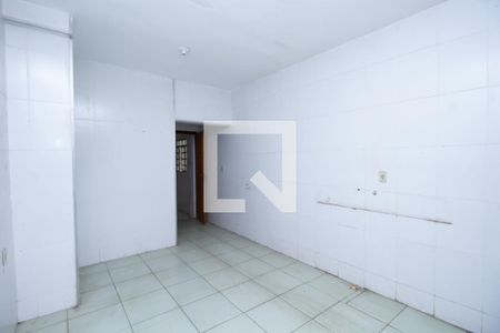Casa à venda com 322m², 5 quartos e 1 vaga Casa à venda com 322m², 5 quartos e 1 vagaSuíte (casa 1)