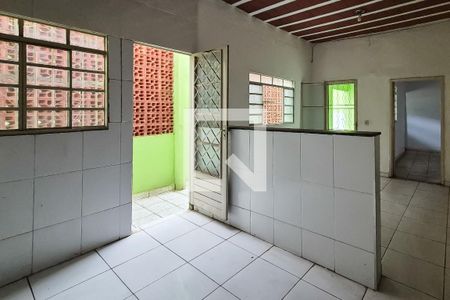 Casa à venda com 322m², 5 quartos e 1 vaga Casa à venda com 322m², 5 quartos e 1 vagaCozinha (casa 2)