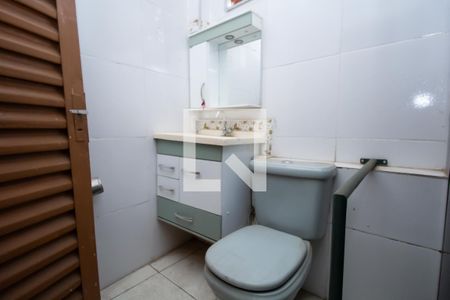 Casa à venda com 322m², 5 quartos e 1 vaga Casa à venda com 322m², 5 quartos e 1 vagaBanheiro 2 (casa 1)