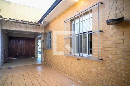 Casa à venda com 120m², 2 quartos e 3 vagasQuintal
