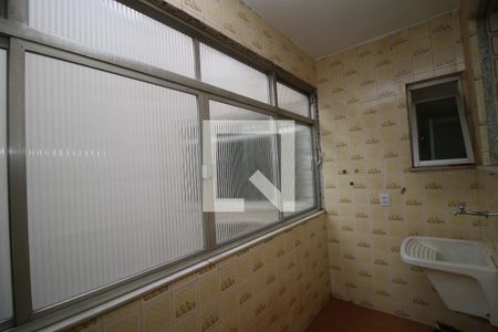 Apartamento para alugar com 70m², 2 quartos e 1 vagaÁrea de Serviço