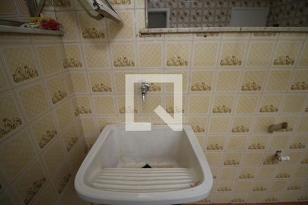 Apartamento para alugar com 70m², 2 quartos e 1 vagaÁrea de Serviço