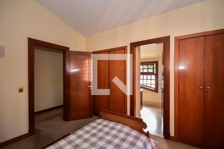 Casa para alugar com 1000m², 4 quartos e 6 vagasSuíte 1