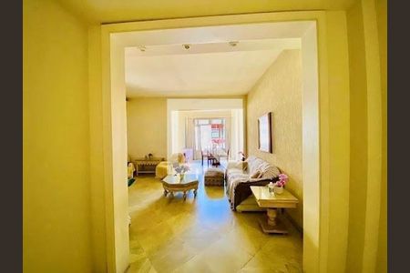 Apartamento à venda com 130m², 3 quartos e 1 vaga