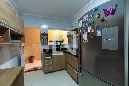 Casa à venda com 184m², 3 quartos e 3 vagasCozinha