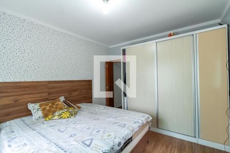 Casa à venda com 184m², 3 quartos e 3 vagasSuíte