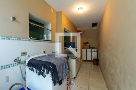 Casa à venda com 184m², 3 quartos e 3 vagasÁrea de Serviço