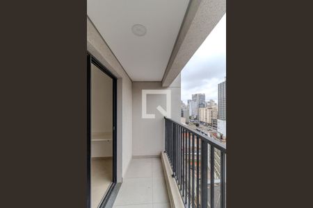 Varanda de kitnet/studio para alugar com 1 quarto, 30m² em Centro Histórico de São Paulo, São Paulo