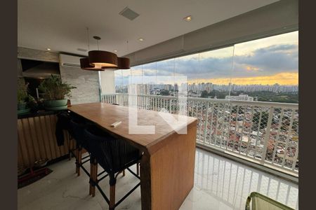 Apartamento à venda com 162m², 4 quartos e 3 vagas