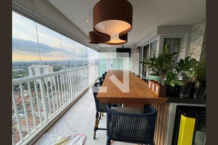 Apartamento à venda com 162m², 4 quartos e 3 vagas