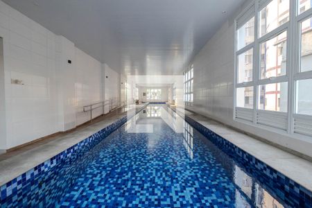 Apartamento para alugar com 36m², 1 quarto e 1 vaga Apartamento para alugar com 36m², 1 quarto e 1 vagaÁrea comum - Piscina