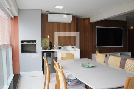 Apartamento à venda com 95m², 2 quartos e 2 vagasVaranda gourmet
