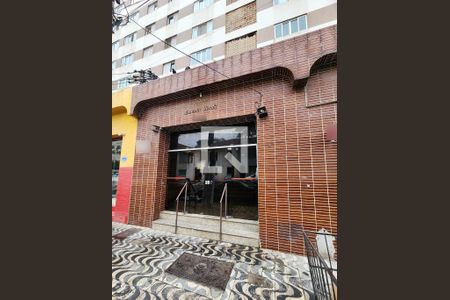 Apartamento para alugar com 53m², 2 quartos e sem vaga Apartamento para alugar com 53m², 2 quartos e sem vagaFachada