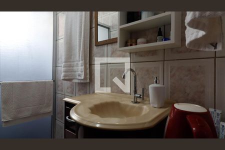 Casa à venda com 117m², 3 quartos e 2 vagas Casa à venda com 117m², 3 quartos e 2 vagasBanheiro da Suíte