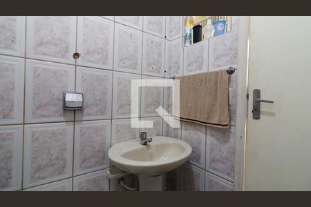 Casa à venda com 117m², 3 quartos e 2 vagas Casa à venda com 117m², 3 quartos e 2 vagasBanheiro de serviço