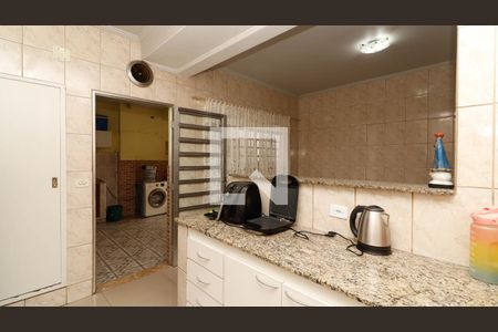 Casa à venda com 117m², 3 quartos e 2 vagas Casa à venda com 117m², 3 quartos e 2 vagasCozinha