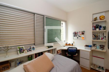 Apartamento à venda com 165m², 4 quartos e 3 vagas Apartamento à venda com 165m², 4 quartos e 3 vagasQuarto 3