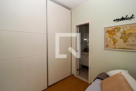 Apartamento à venda com 165m², 4 quartos e 3 vagas Apartamento à venda com 165m², 4 quartos e 3 vagasQuarto 3