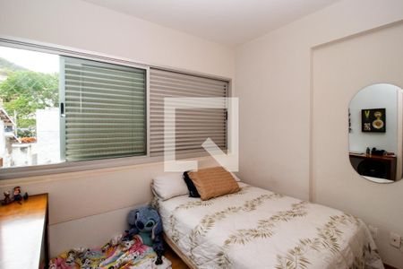 Apartamento à venda com 165m², 4 quartos e 3 vagas Apartamento à venda com 165m², 4 quartos e 3 vagasQuarto 2