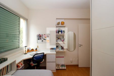 Apartamento à venda com 165m², 4 quartos e 3 vagas Apartamento à venda com 165m², 4 quartos e 3 vagasQuarto 3