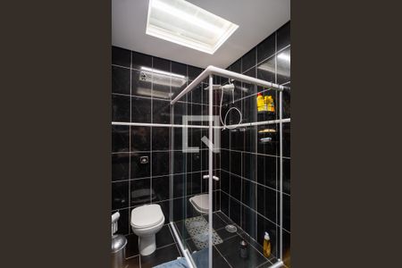 Casa para alugar com 180m², 2 quartos e 2 vagas Casa para alugar com 180m², 2 quartos e 2 vagasBanheiro da Suíte 2