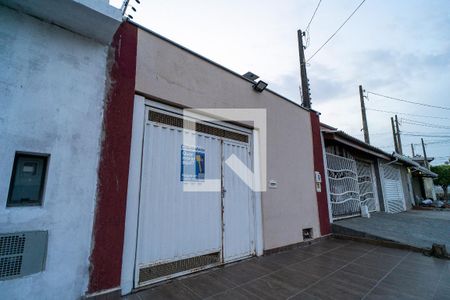 Casa para alugar com 180m², 2 quartos e 2 vagas Casa para alugar com 180m², 2 quartos e 2 vagasFachada/Placa