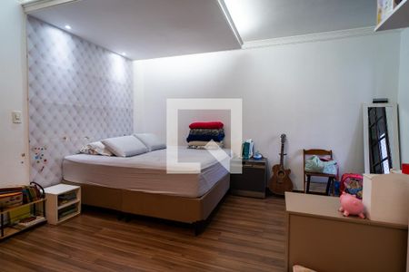 Casa para alugar com 180m², 2 quartos e 2 vagas Casa para alugar com 180m², 2 quartos e 2 vagasSuíte