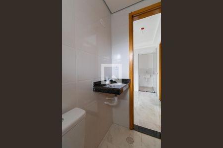 Casa para alugar com 44m², 2 quartos e sem vagaBanheiro 