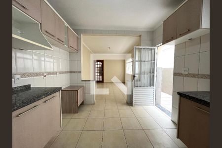 Cozinha de casa à venda com 5 quartos, 200m² em Campo Belo, São Paulo